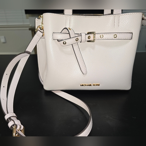 Michael Kors Pink Leather Women's Bag, Like New! Zero Callouts! - Picture 1 of 10